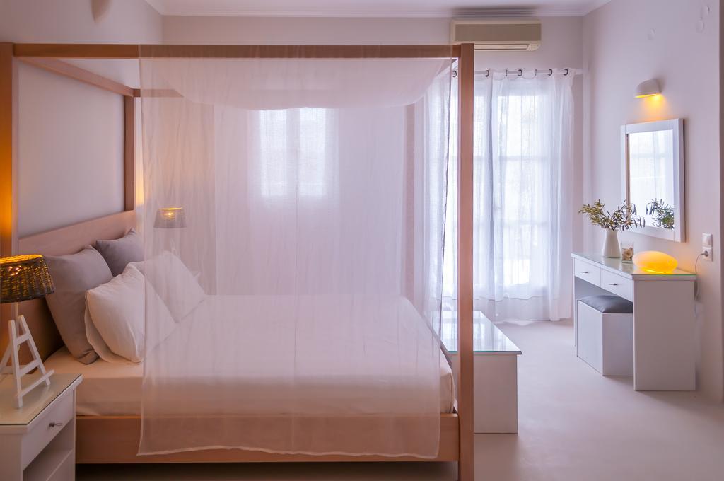 Milos Bay Suites Adamantas  Phòng bức ảnh