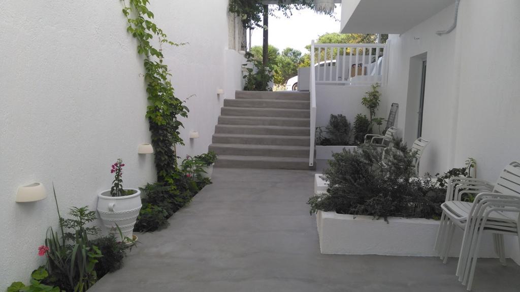 Milos Bay Suites Adamantas  Ngoại thất bức ảnh