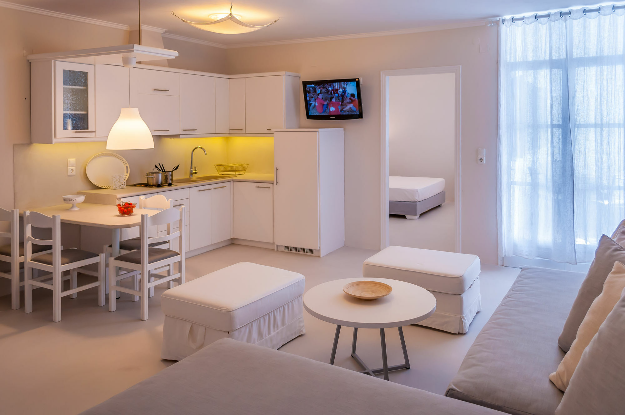 Milos Bay Suites Adamantas  Ngoại thất bức ảnh